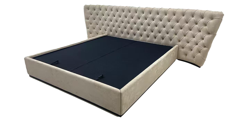 Luxury Tufted Upholstered Bed.1